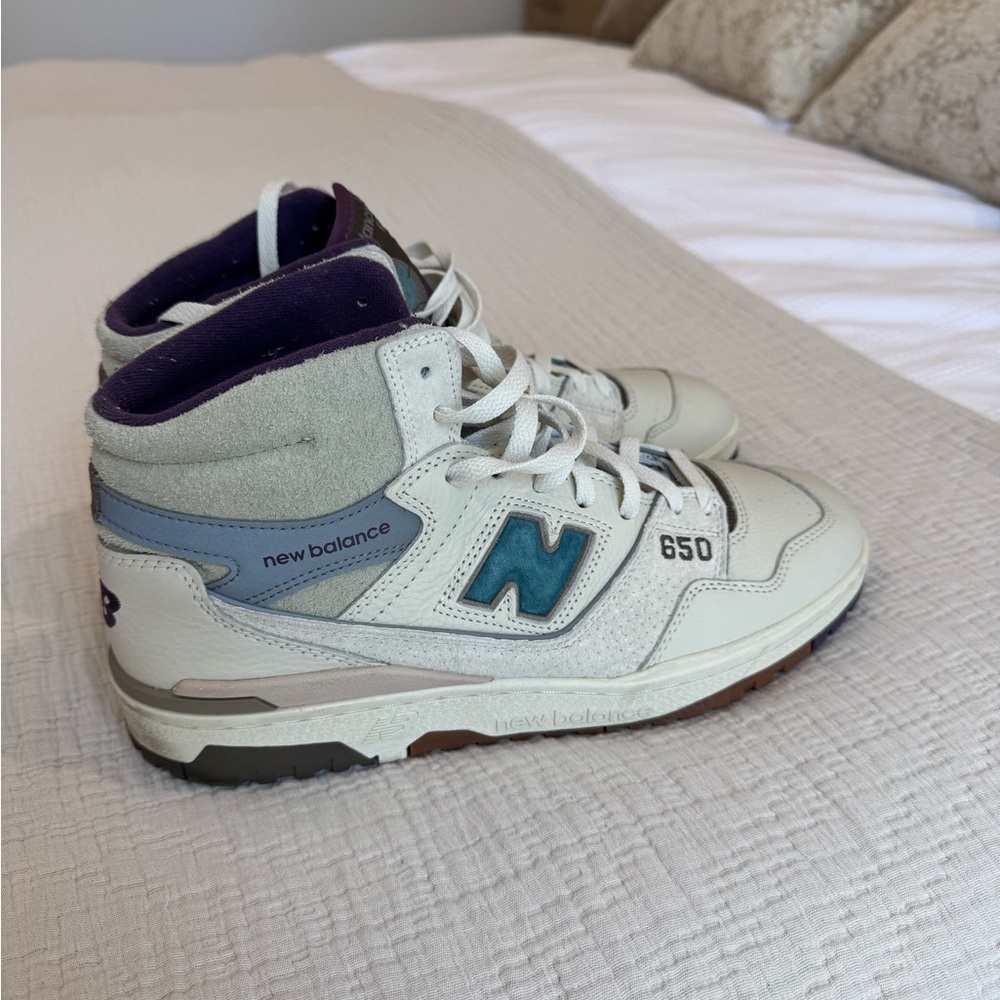 NEW BALANCE 650 high-tops size 11.5 US MEN